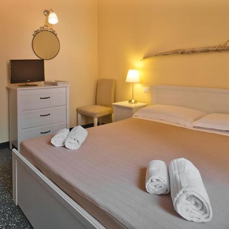 Hotel 2 Passi Dal Mare Finale Ligure Exteriér fotografie