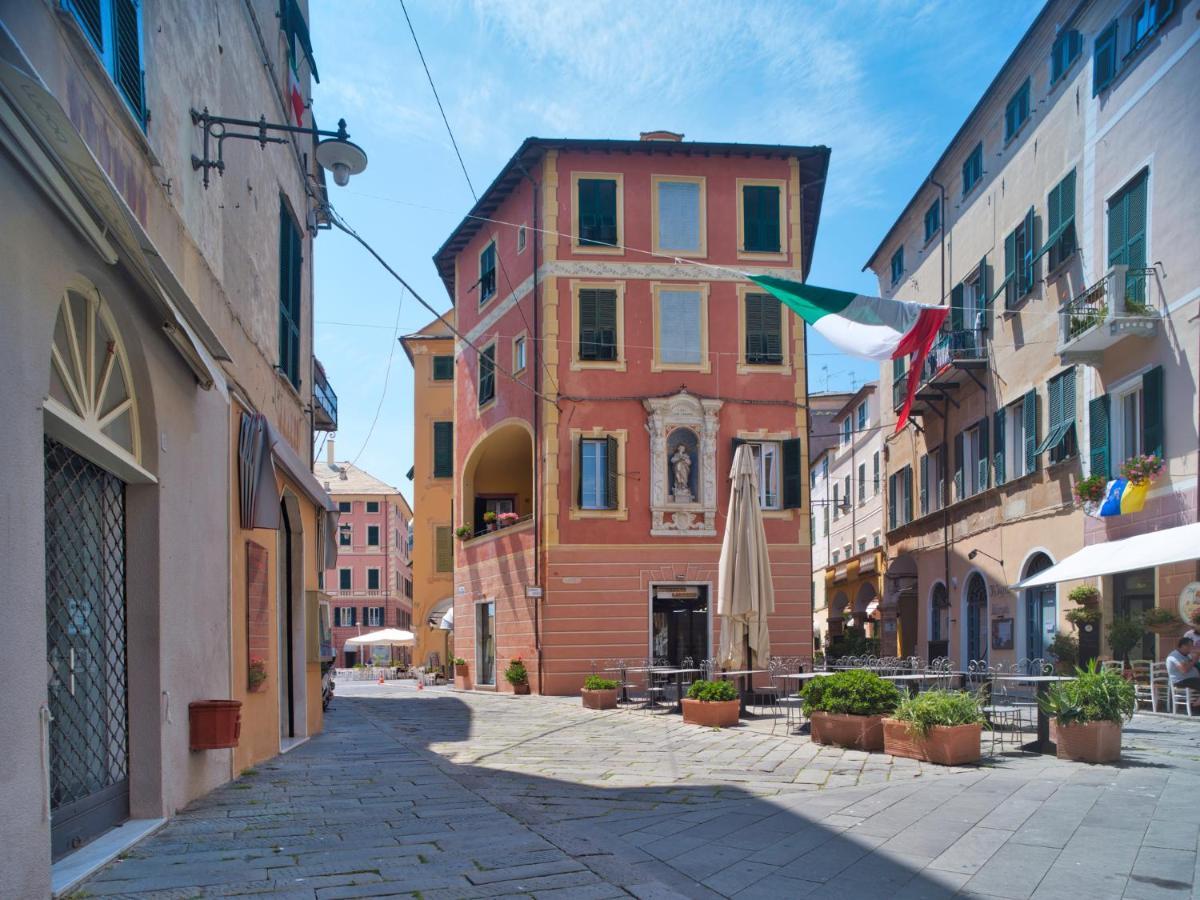 Hotel 2 Passi Dal Mare Finale Ligure Exteriér fotografie